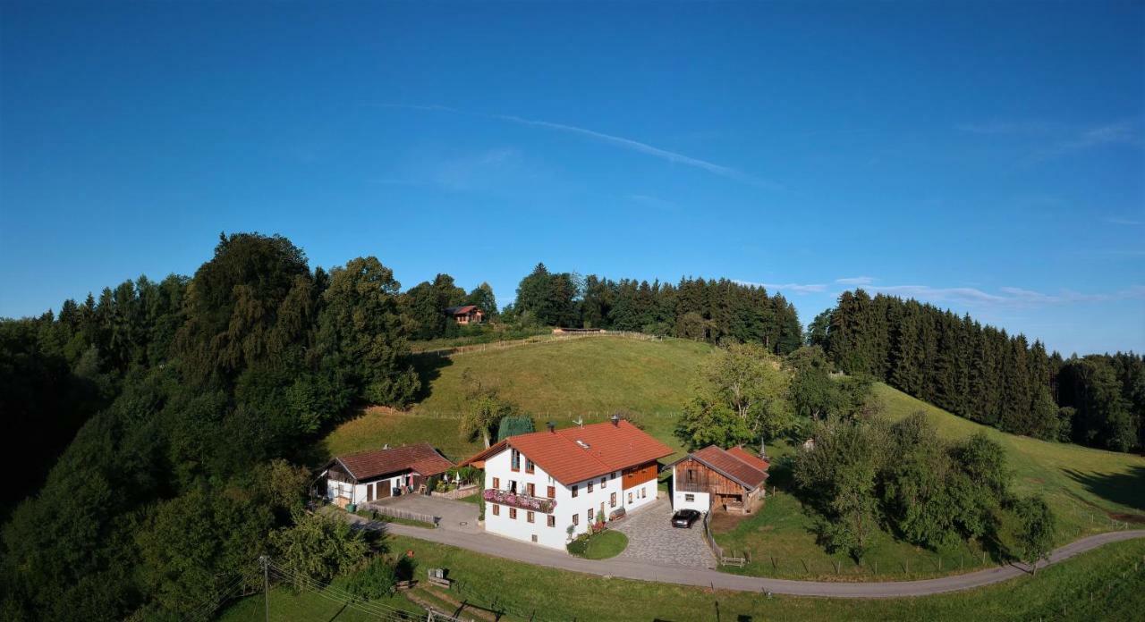 Ferienwohnung Fritzenwenger Ubersee Exterior photo